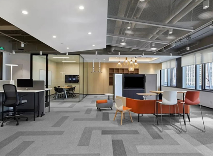 布局上有更大自由度的办公室装修设计空间是怎样的——法国康稳移动供电设备